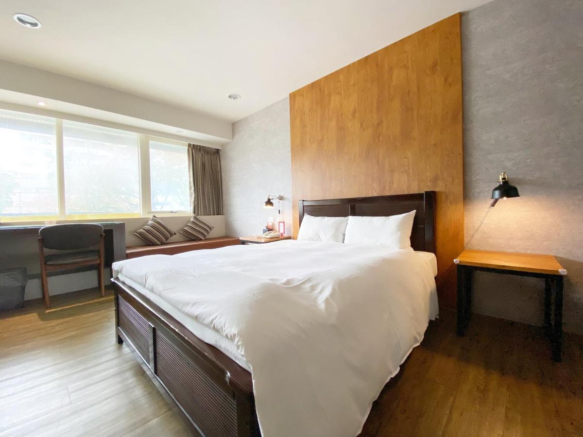 Taichung Old F Hotel Екстериор снимка