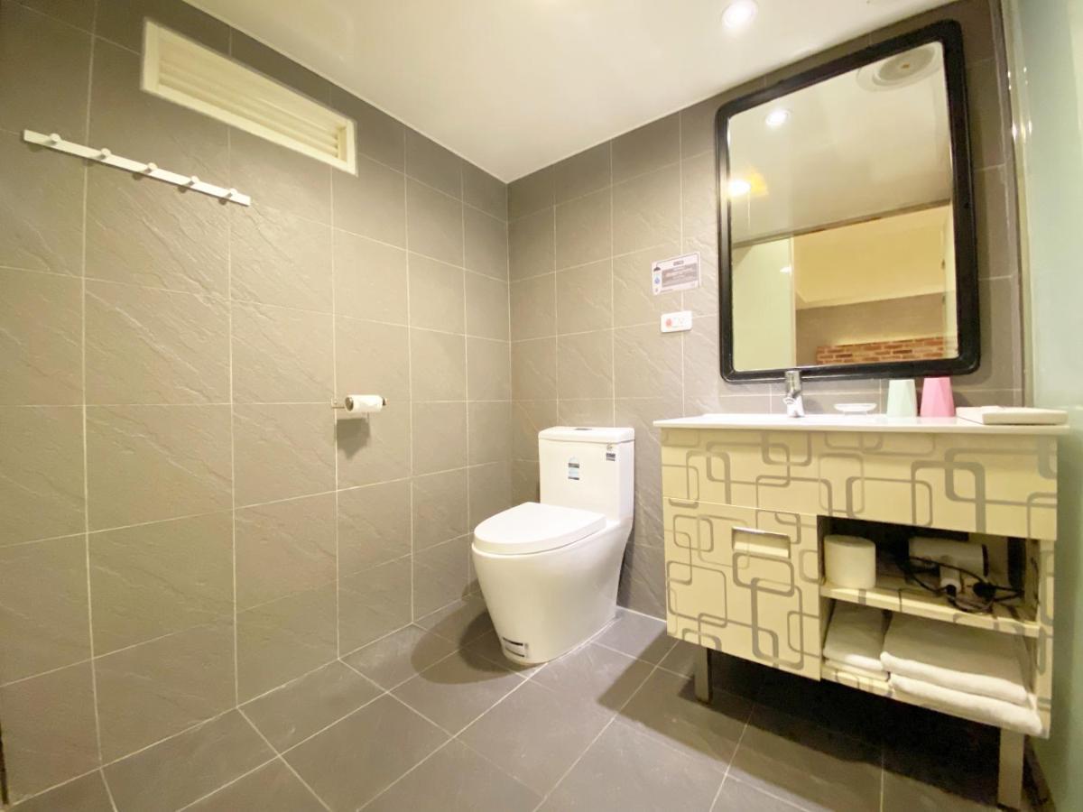 Taichung Old F Hotel Екстериор снимка